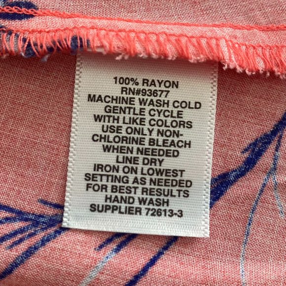 SALE: BOUTIQUE Salmon Colored Flowered Tan Top 1X - Picture 5 of 5